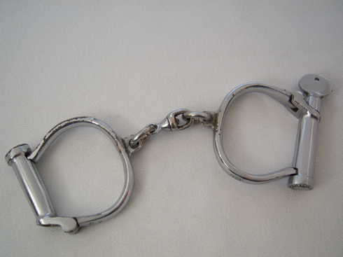 Hiatt 1960 Juvenile Handcuffs GENUINE Vintage Police Prison Chain Cuffs No Key 