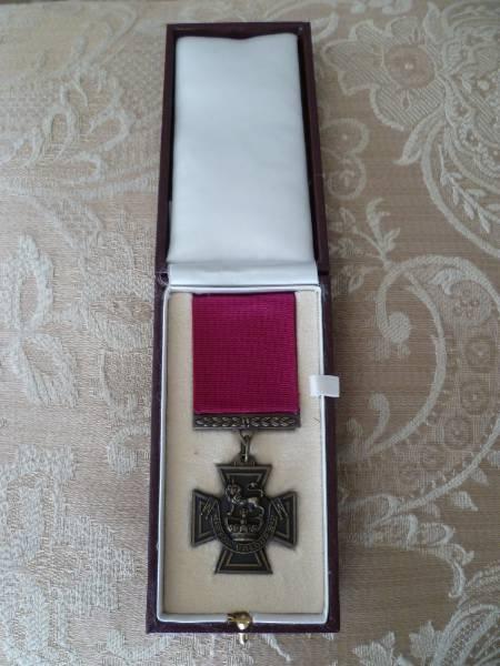 Gallantry award medal CASE ONLY Case or box for BRITISH VICTORIA CROSS V.C