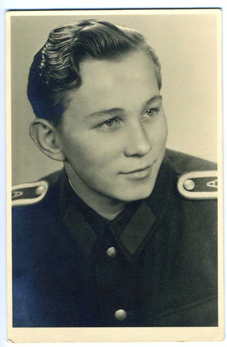 What Country is he from? - Germany: Post 1945: Bundesrepublik & DDR ...