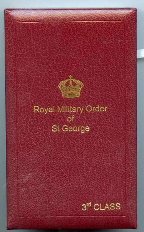 Tonga Order of St Georges 3rd Class neck badge case of issue.jpg