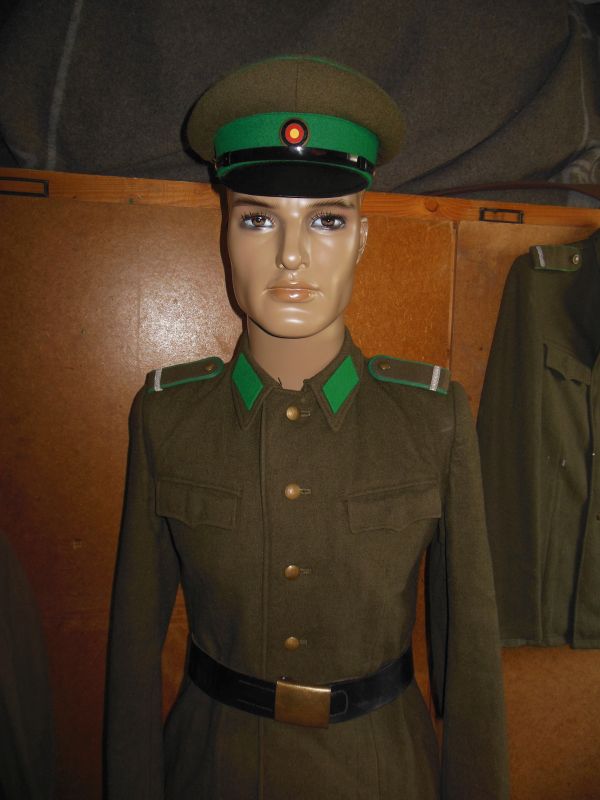 The east German Borderguard Uniform and Equipment 1952-1962 - Germany: Post 1945: Bundesrepublik & DDR Gentleman's Military Interest Club