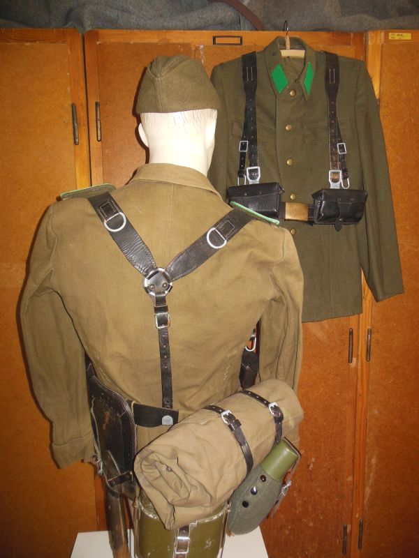 The east German Borderguard Uniform and Equipment 1952-1962 - Germany ...