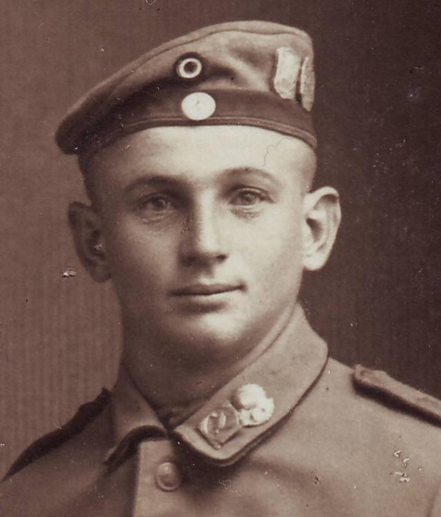 b. Feldart.Rgt. 19 oder 20  Verbandsabzeichen, 21.Korps, b.10.Inf.Div., Böhm-Ermolli, Erzherzog Carl)  (2).JPG