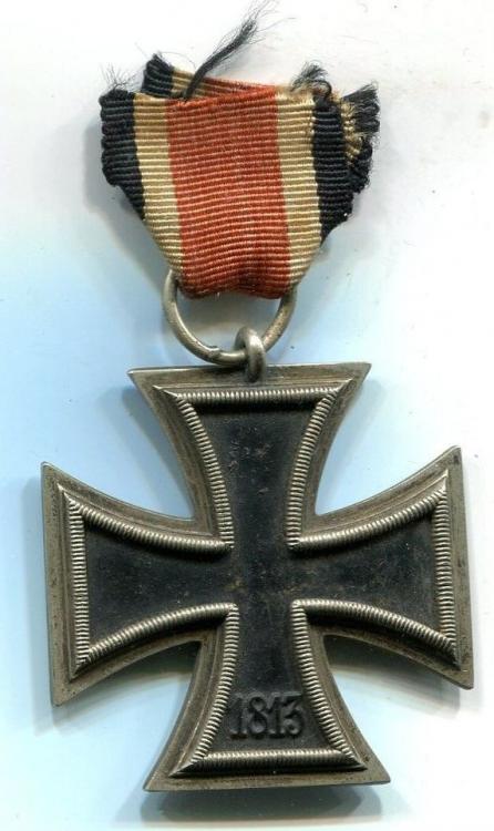 Eisernes Kreuz 2.Klasse Regular Schinkel Intermedia Version (2).jpg
