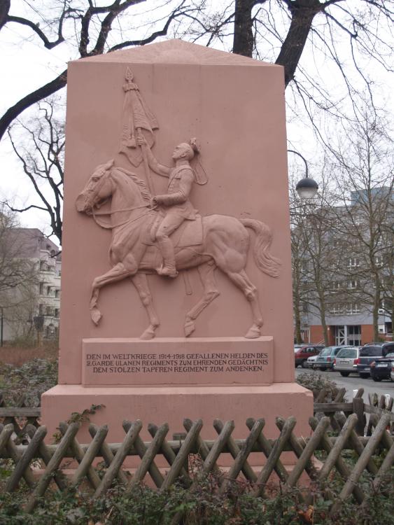 Monument in Berlin-Moabit, Claire-Waldoff-Promenade.jpg