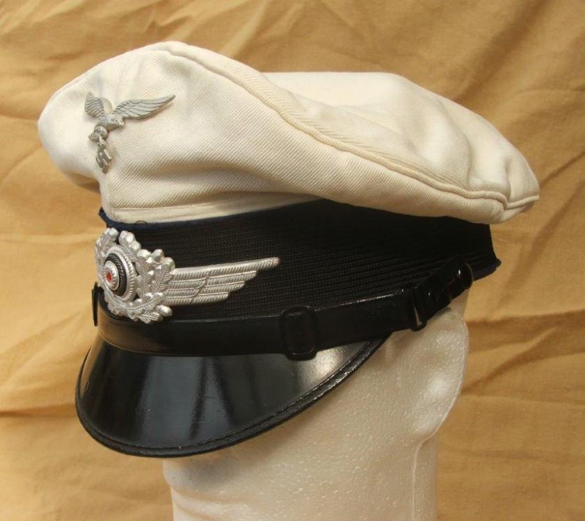 Luftwaffe Medical white top visor cap 001.jpg