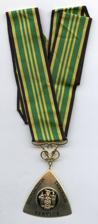 Jamaica Order of Distinction Commander obverse-2.jpg