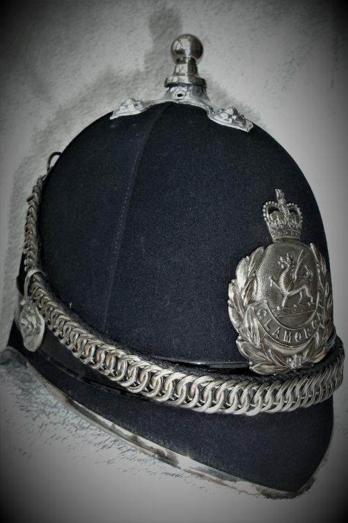 Glam officer helmet 1.jpg