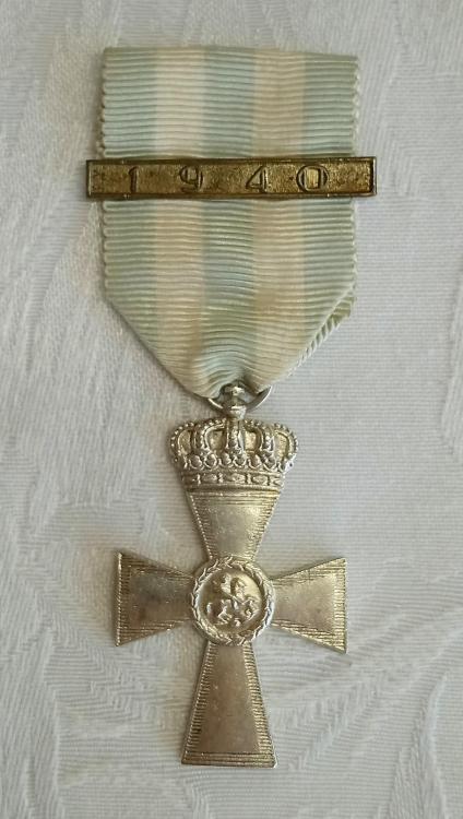 Greece-Cross of Valour-3rd Class-O-D112.jpg