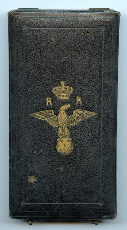 Madagascar Order of Merit of Radama II 2nd Class case of issue lower size file051.jpg