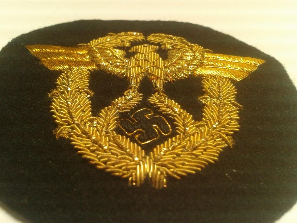 Wasserschützpolizei officer schirmmutze hand embroidered gold bullion insignia 2018-12-25 14.15.jpg
