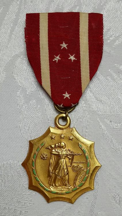 Phillipines-Defense Medal,1941-42-O(2).JPG