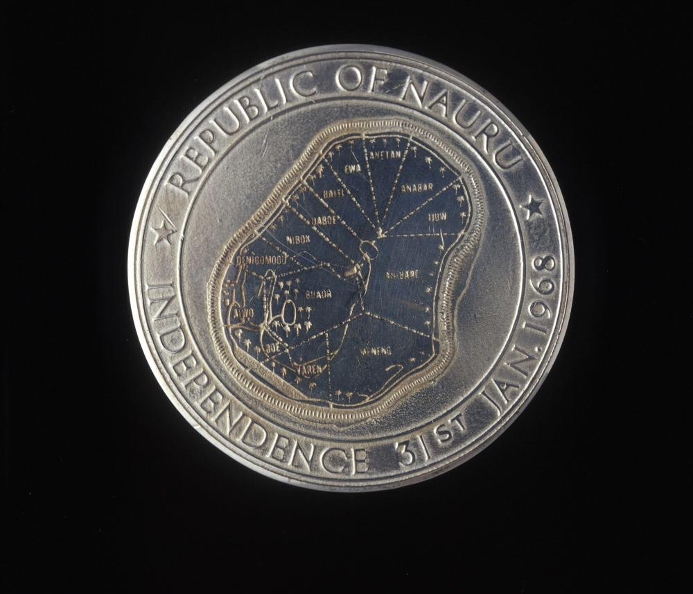 Nauru Independance Medal.jpg