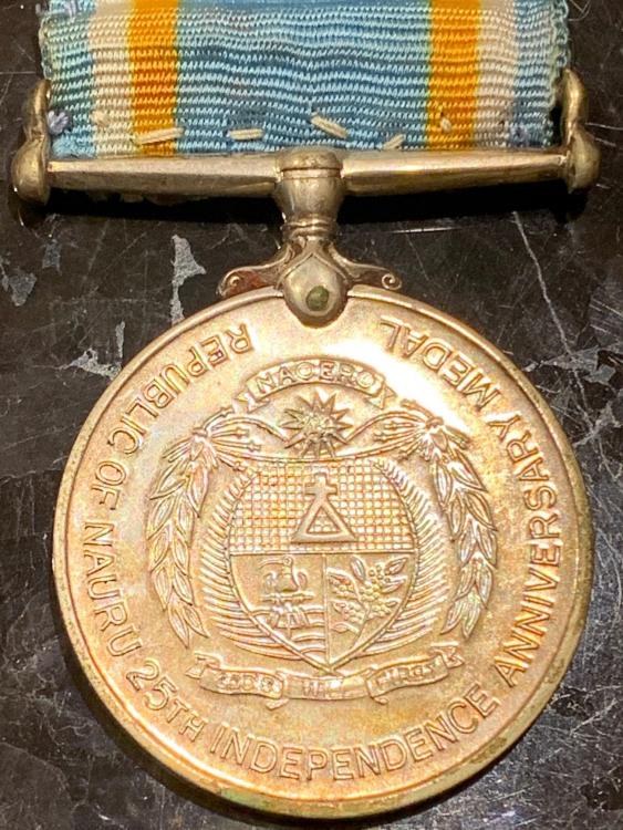 Nauru Medal for 25 Years Independence 1993 obverse close up.jpeg