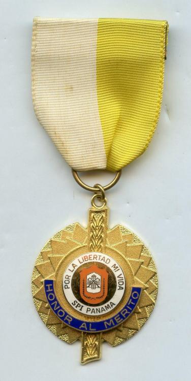 Panama SPI Servicio Proteccion Institucional Medal of Merit obverse.jpg