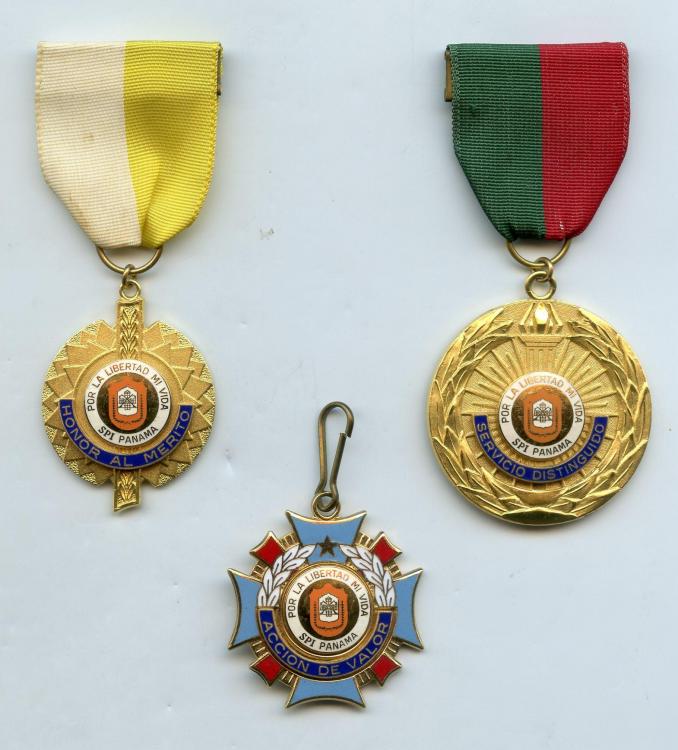 Panama SPI Servicio Proteccion Institucional 3 Medals.jpg