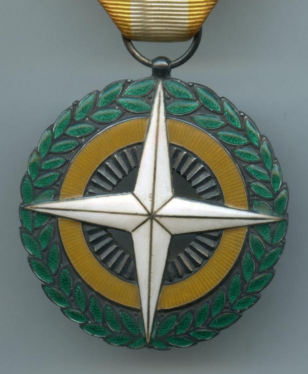 Portugal Republic Touristic Merit Medal obverse close up.jpg
