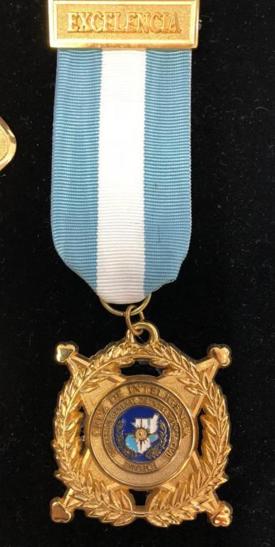 Guatemala Cruz de Intelligencia Civil 1st Class - National Intelligence Service Cross 1st Class Medal.jpg