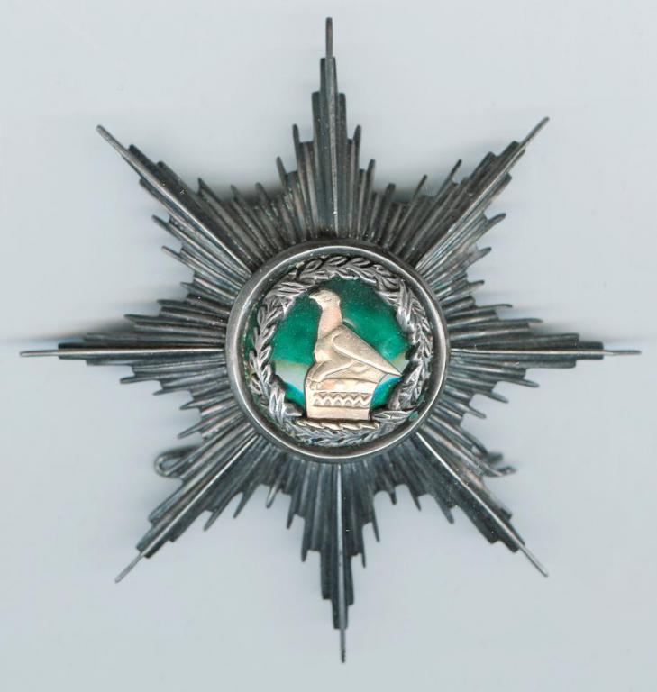 Rhodesia Order Legion of Merit Commander star issued.jpg