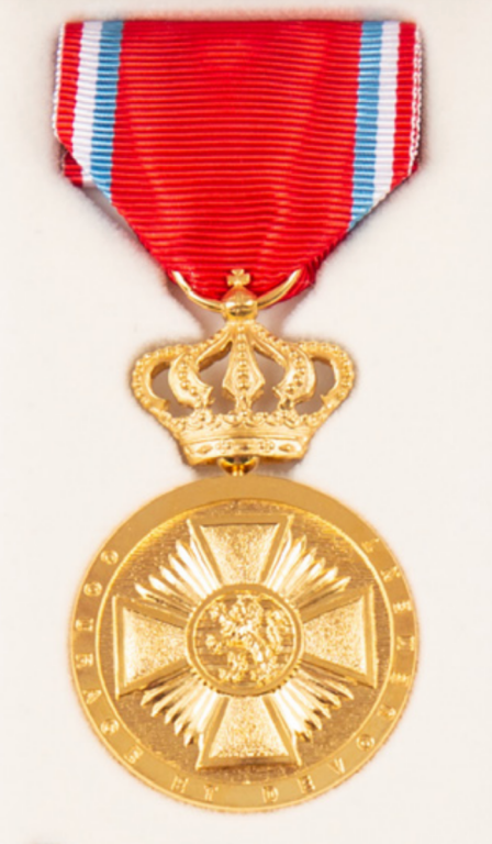 Luxembourg Medaille Acte Courage et Devouement 1st Class obverse.png