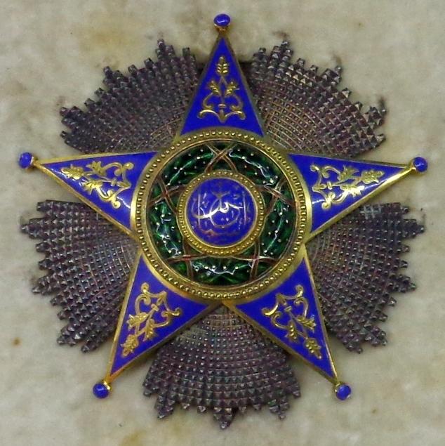 large.Order_of_Ismail_grand_cross_star_(Egypt_1923-1946)_-_Tallinn_Museum_of_Orders.jpg.9b906254b81213f43c32035cdc320d79.jpg