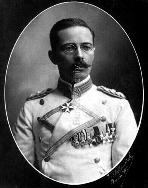 Gustav Adolf Graf von Götzen II.jpg