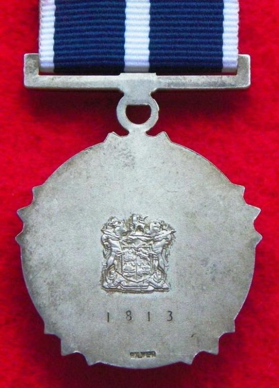Pro Merito Medalje (Epoxy) (Large Disa) (1975 – 1986 Ribbon) (4).JPG