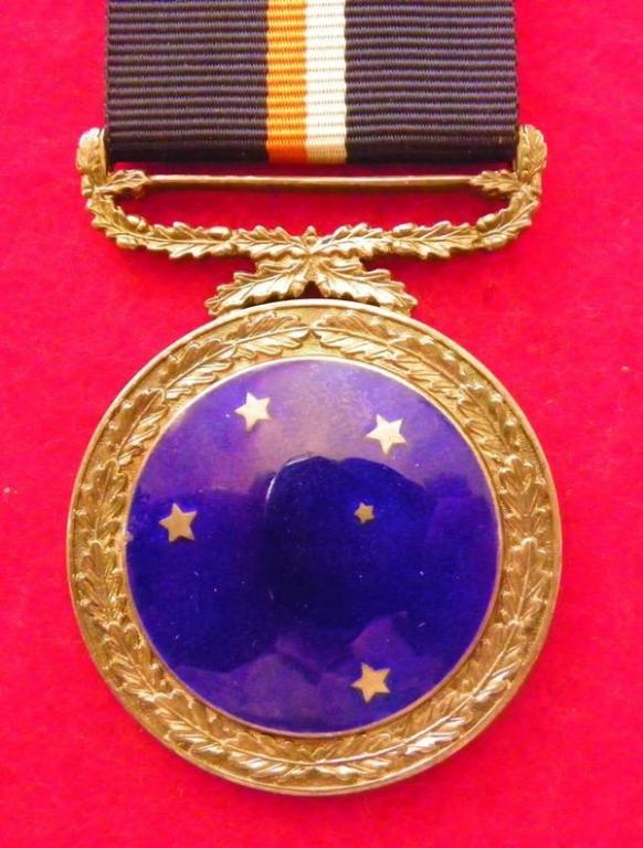 Southern Cross Medal 1952 (SM) (SAM) (2).JPG