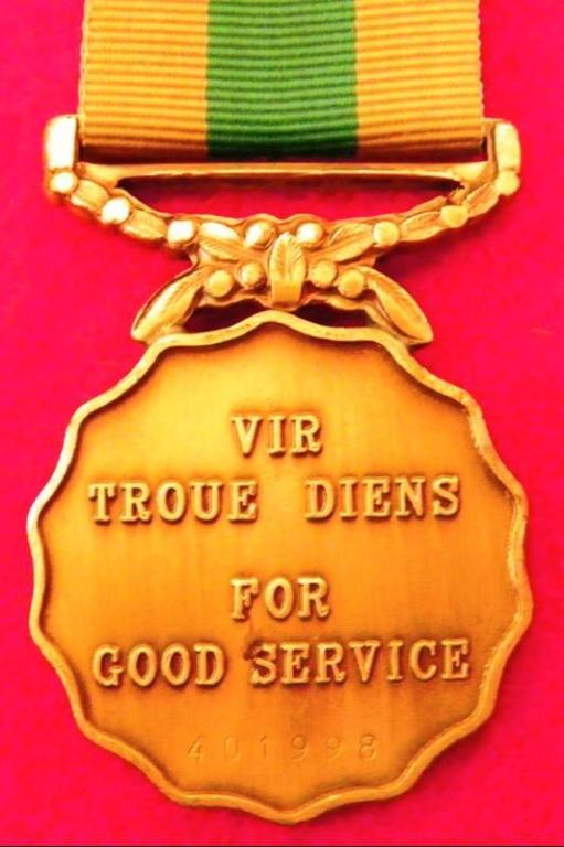 10 Jaar Medalje (Nuut PF) (Blink) (Dubbel Suspender) (3).JPG