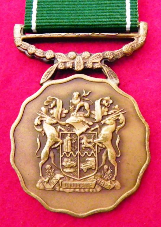10 Jaar Medalje (Ou PF) (Dubbel Suspender) (2).JPG