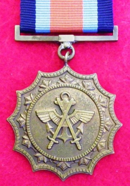 Chief of the SADF Commendation Medal (Dark Finish) (2).JPG