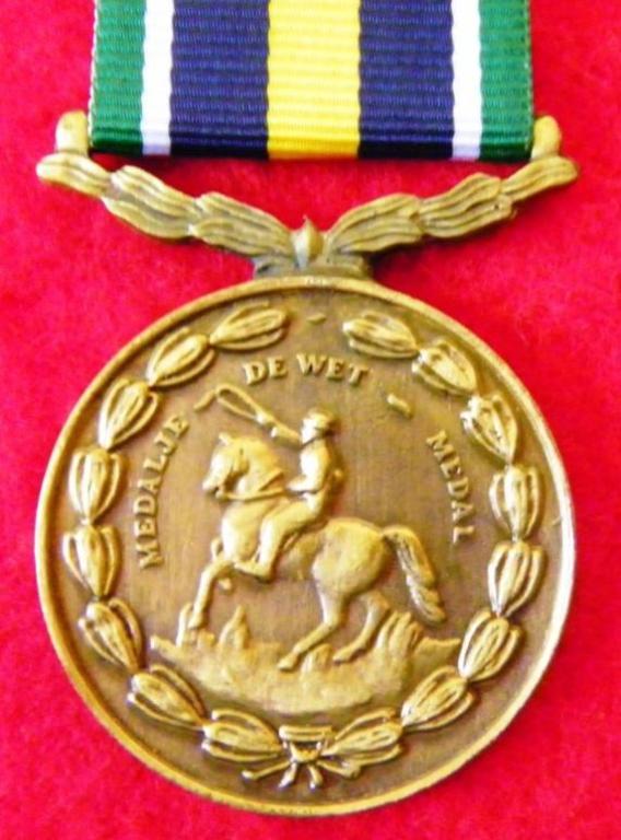 De Wet Medalje (Breë Enkel Suspender (Minder Detail) (2).JPG