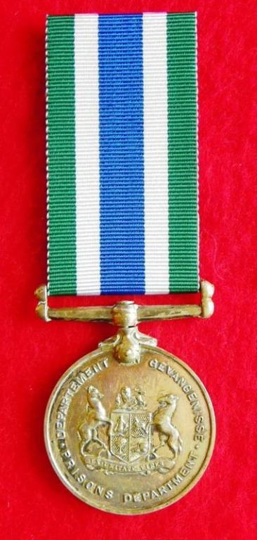 Departement van Gevangenisse 18 Jaar Medalje 1959 (1).JPG