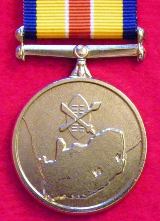 MK-APLA Operasionele Medalje vir Suider-Afrika (2).JPG