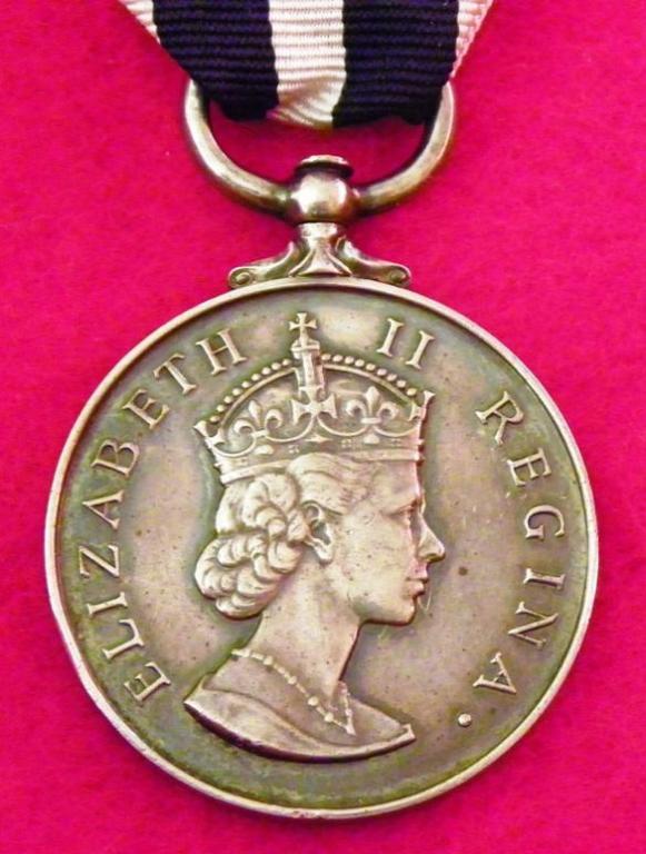 Queens Police Medal for Bravery (1952 - 1961) (QPM) (2).JPG