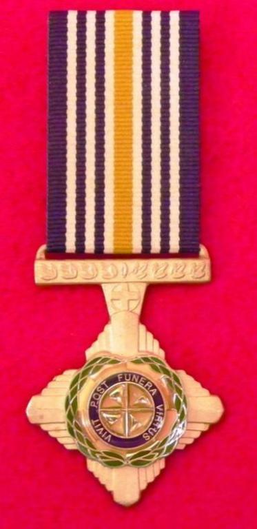 SA Police Cross for Bravery (PCF)  (Suspender Bar on Top) (1).JPG