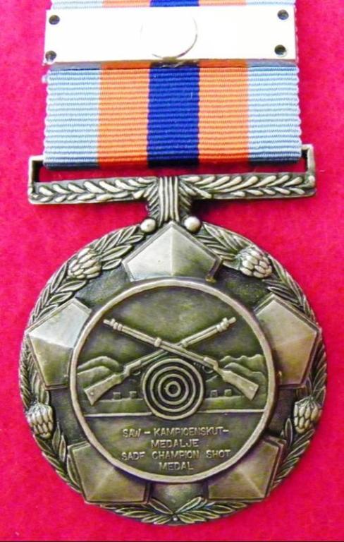 SAW Kampioenskut Medalje 1973 (2).JPG