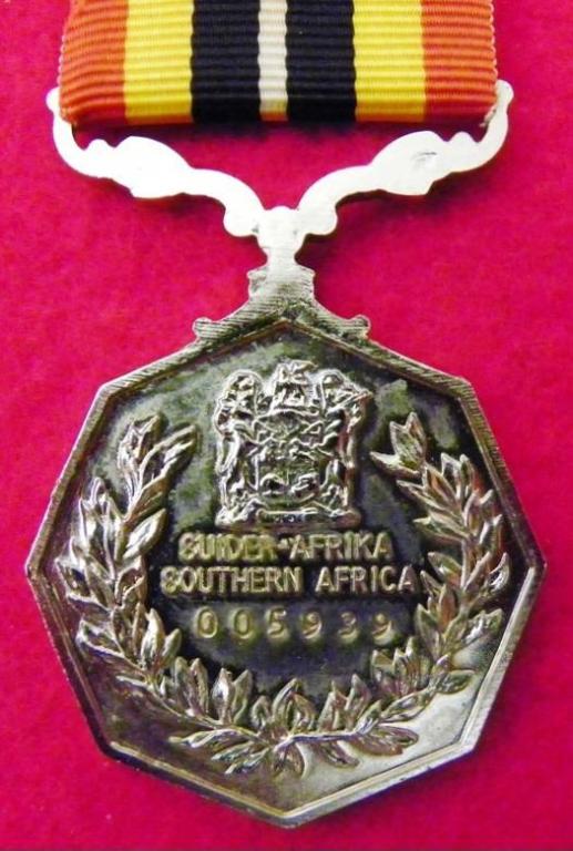 Suider Afrika Medalje (Groter Gras) (Enkel Suspender) (3).JPG