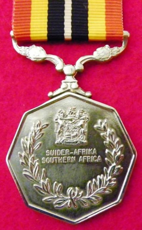 Suider Afrika Medalje (Kleiner Gesig) (Dubbel Suspender) (3).JPG