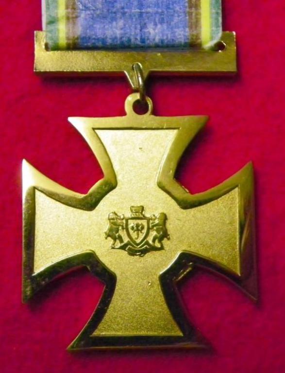 Venda NF Gallantry Cross (Gold) (3).JPG