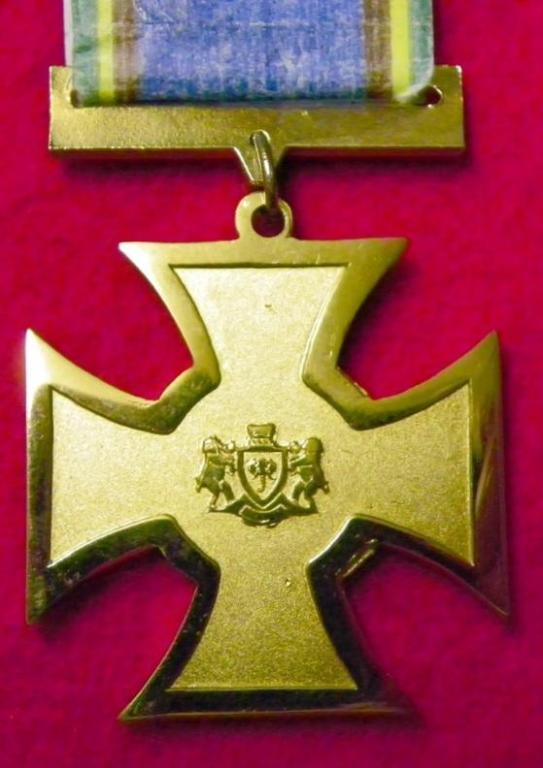 Venda Police Gallantry Cross (Gold) (3).JPG