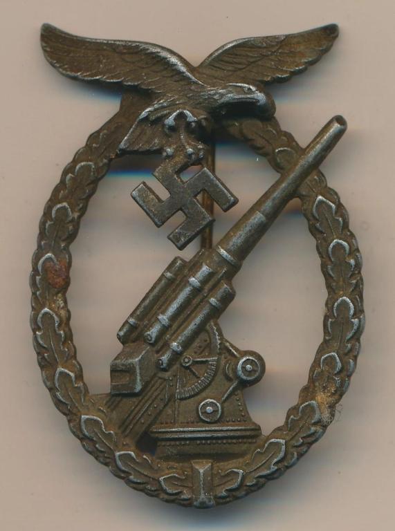 Luftwaffe-Flak-Badge.jpg