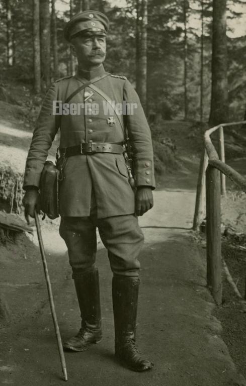 Oberstleutnant Flösser a.jpg