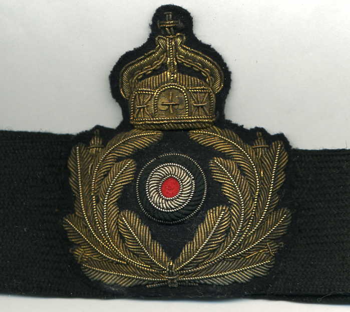 Is this a reichsmarine artillery visor cap? - Germany: Imperial ...